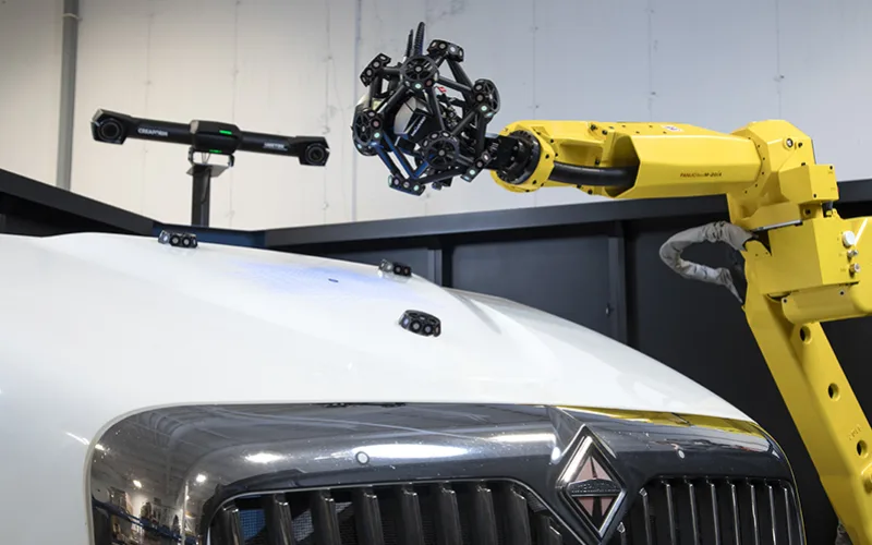 Robot-Mounted Optical CMM Scanner